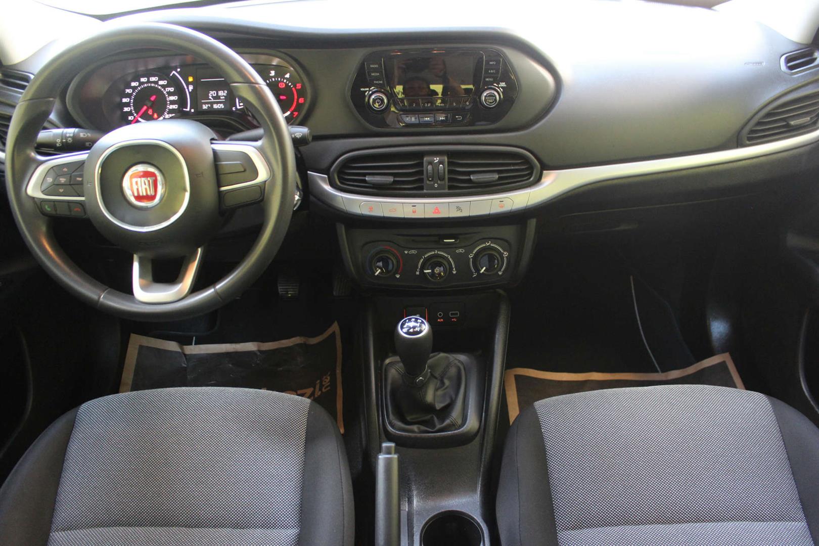 Fiat egea салон