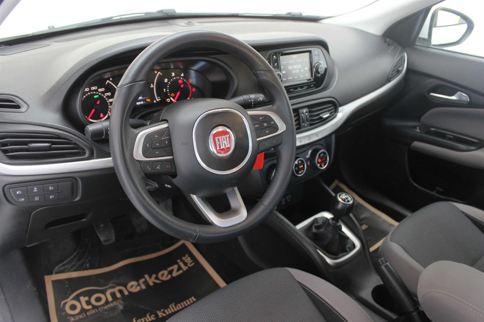 Fiat egea салон