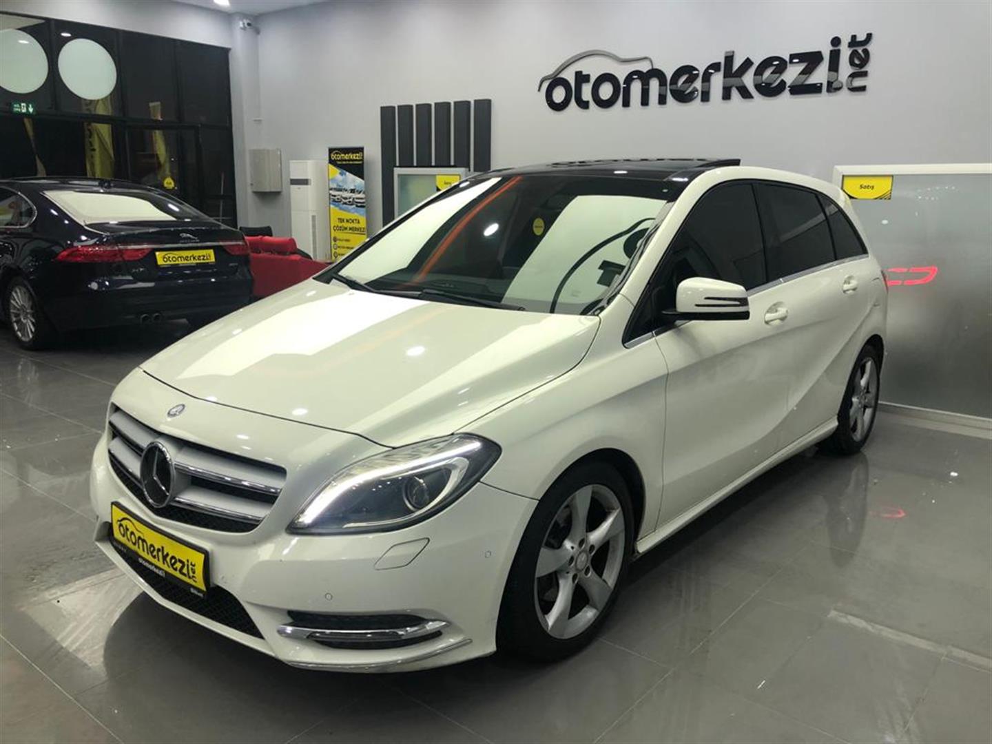 MERCEDES B 2012 B 180 BLUEEFFICIENCY SPORT 54000Km Satılık İkinci El ...