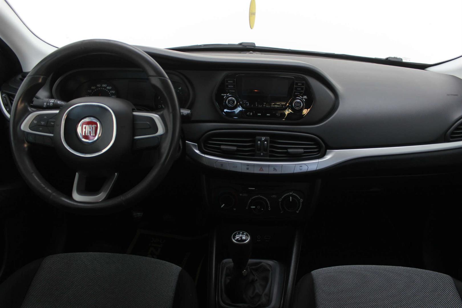 Fiat egea салон